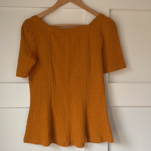 Anthropologie • mustard textured swing top • size S - Picture 6 of 8